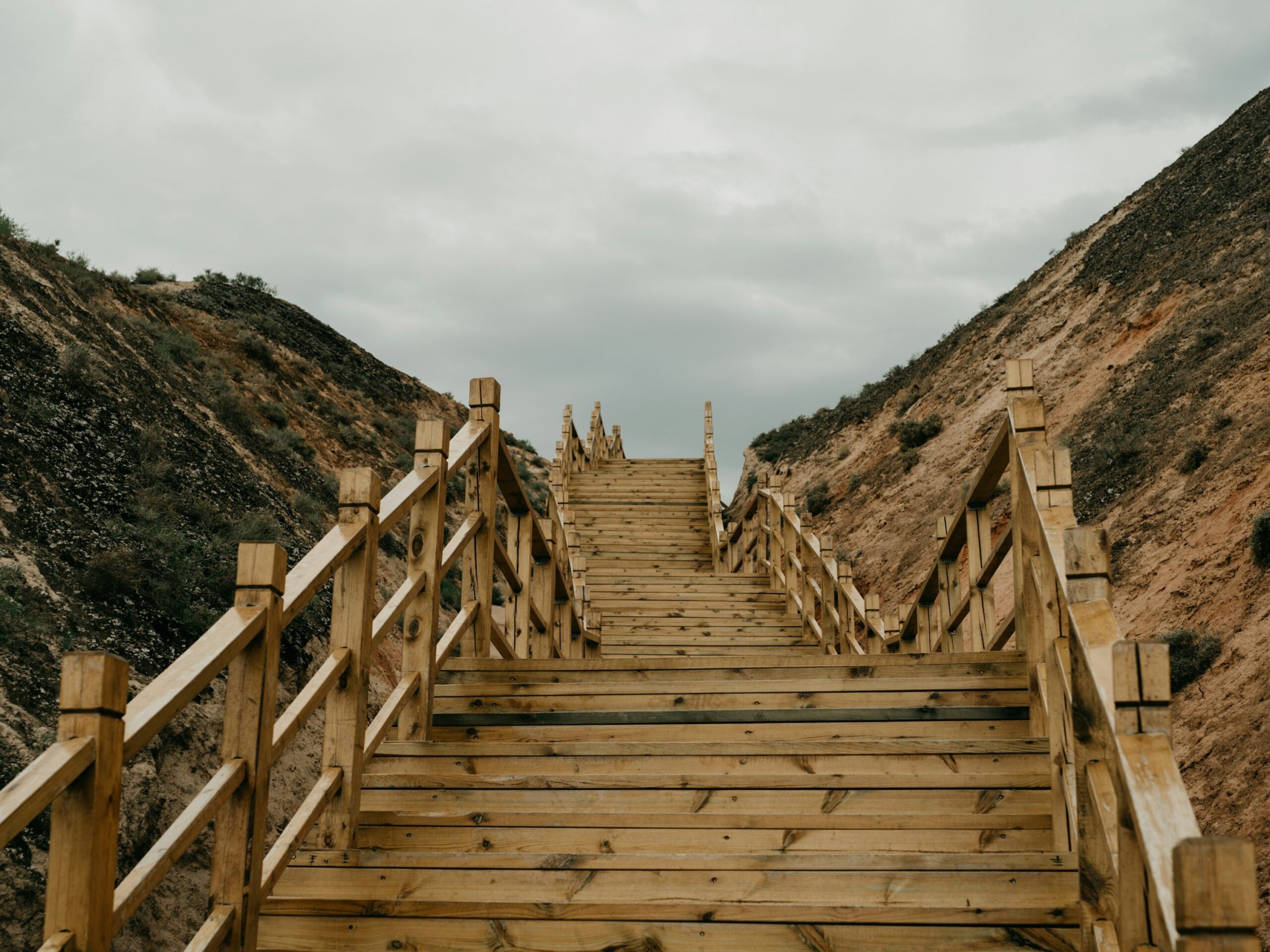 Esto va de escaleras, de peldaños y de validar…